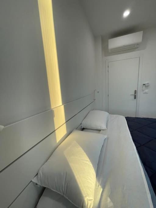 Turris Apartments, SKYLINE historic center Bologna Bed and Breakfast in Bologna