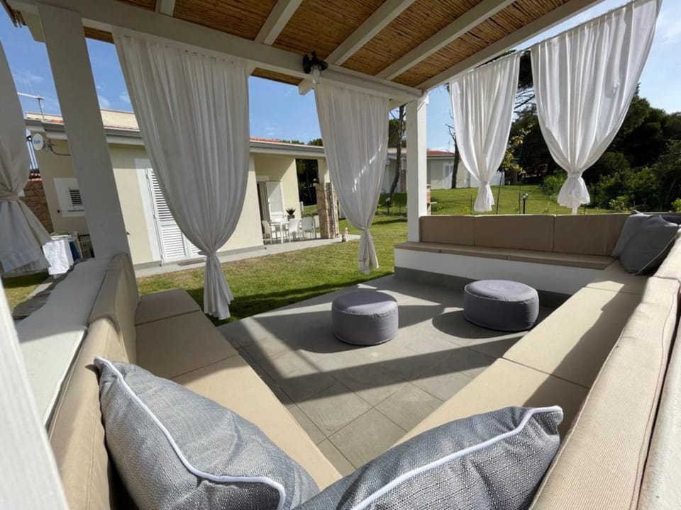 Patio, Garden, Garden view