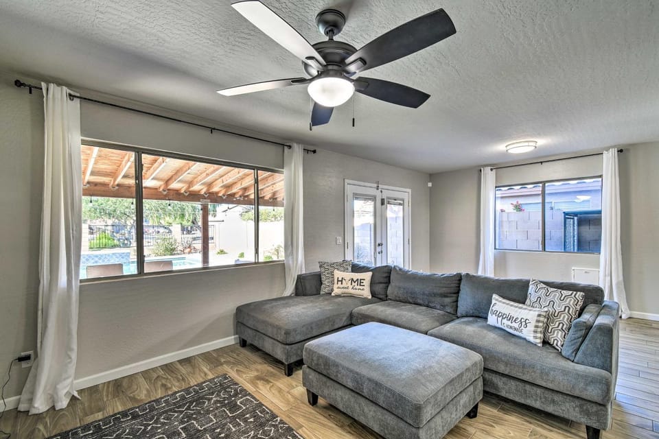 1 Mi to Surprise Stadium! Desert Poolside Oasis House in Surprise