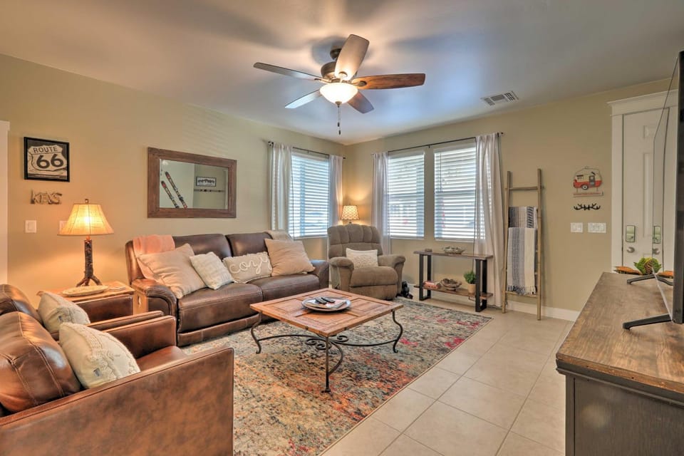 Flagstaff Family Hideaway w/ Guest House! House in Flagstaff