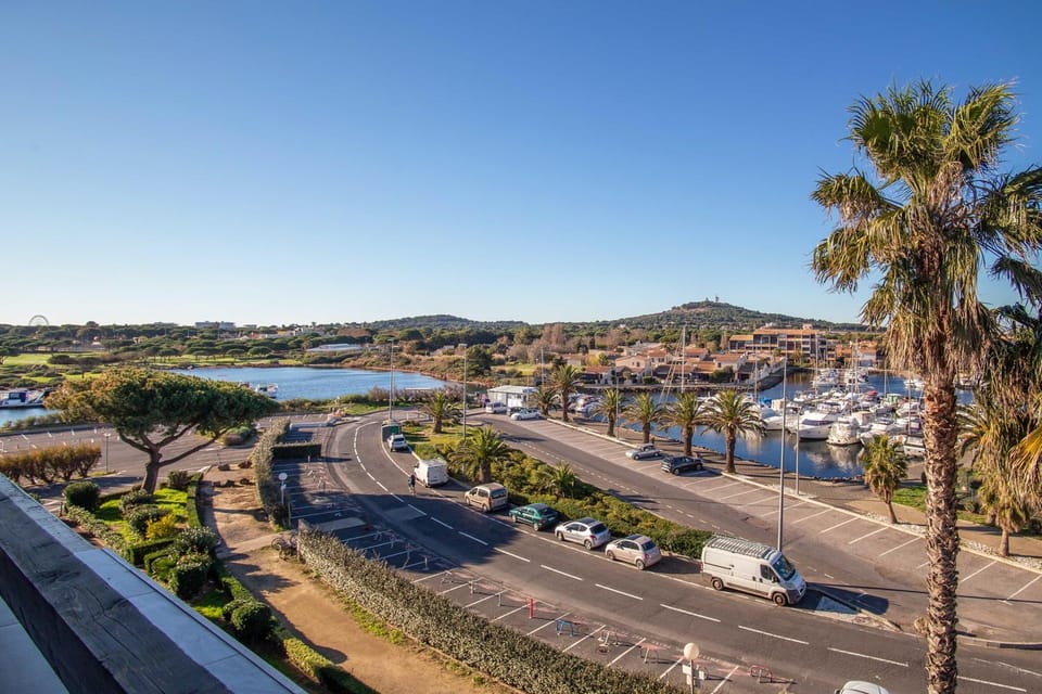love secret port nature 7 Apartment in Agde
