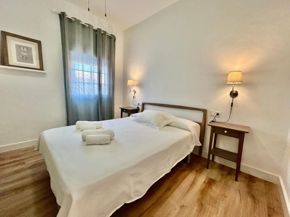 Acogedor apt 6pax 3Bdr 2Bth - CozyHomeSevilla5 Apartment in Seville