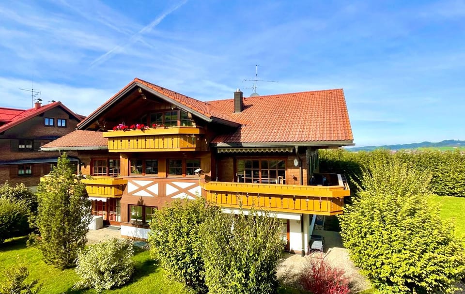Property building, Balcony/Terrace