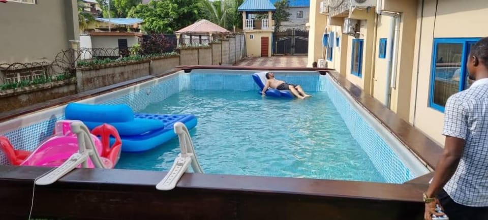 Swimming pool