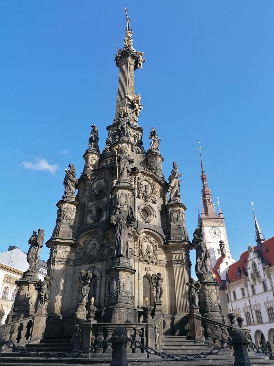 Nearby landmark, Off site