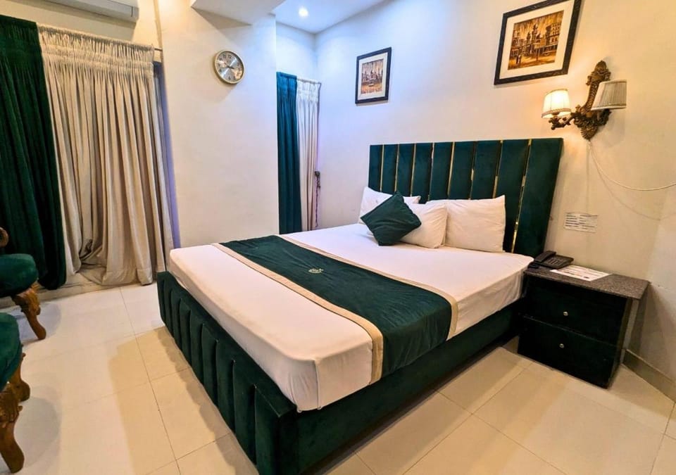 Bed, Decorative detail, Bedroom