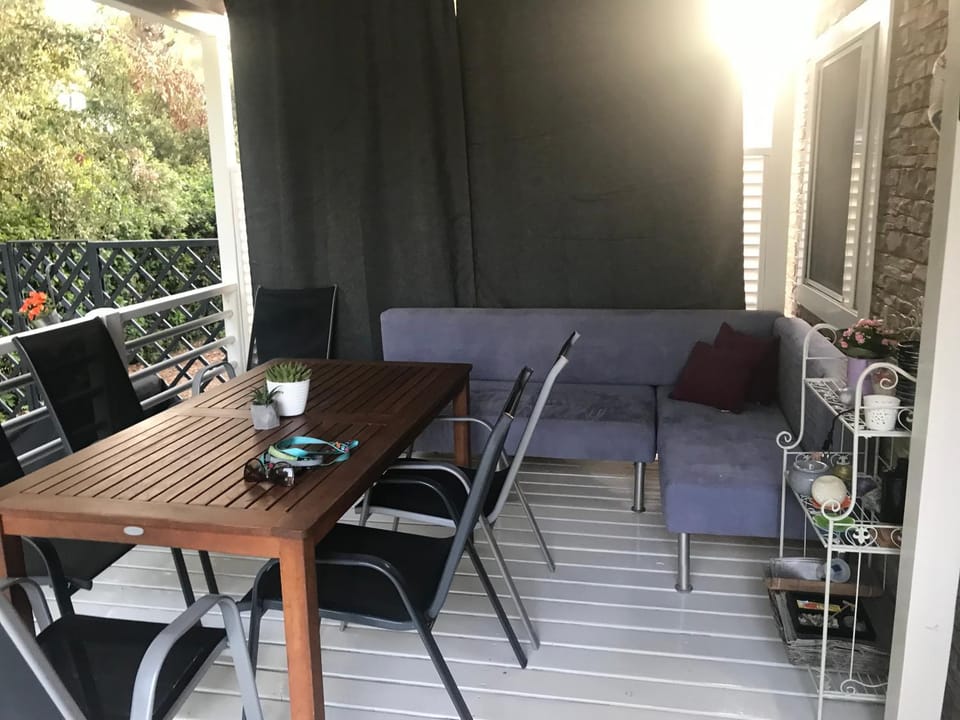 Balcony/Terrace, Balcony/Terrace, Seating area, Dining area