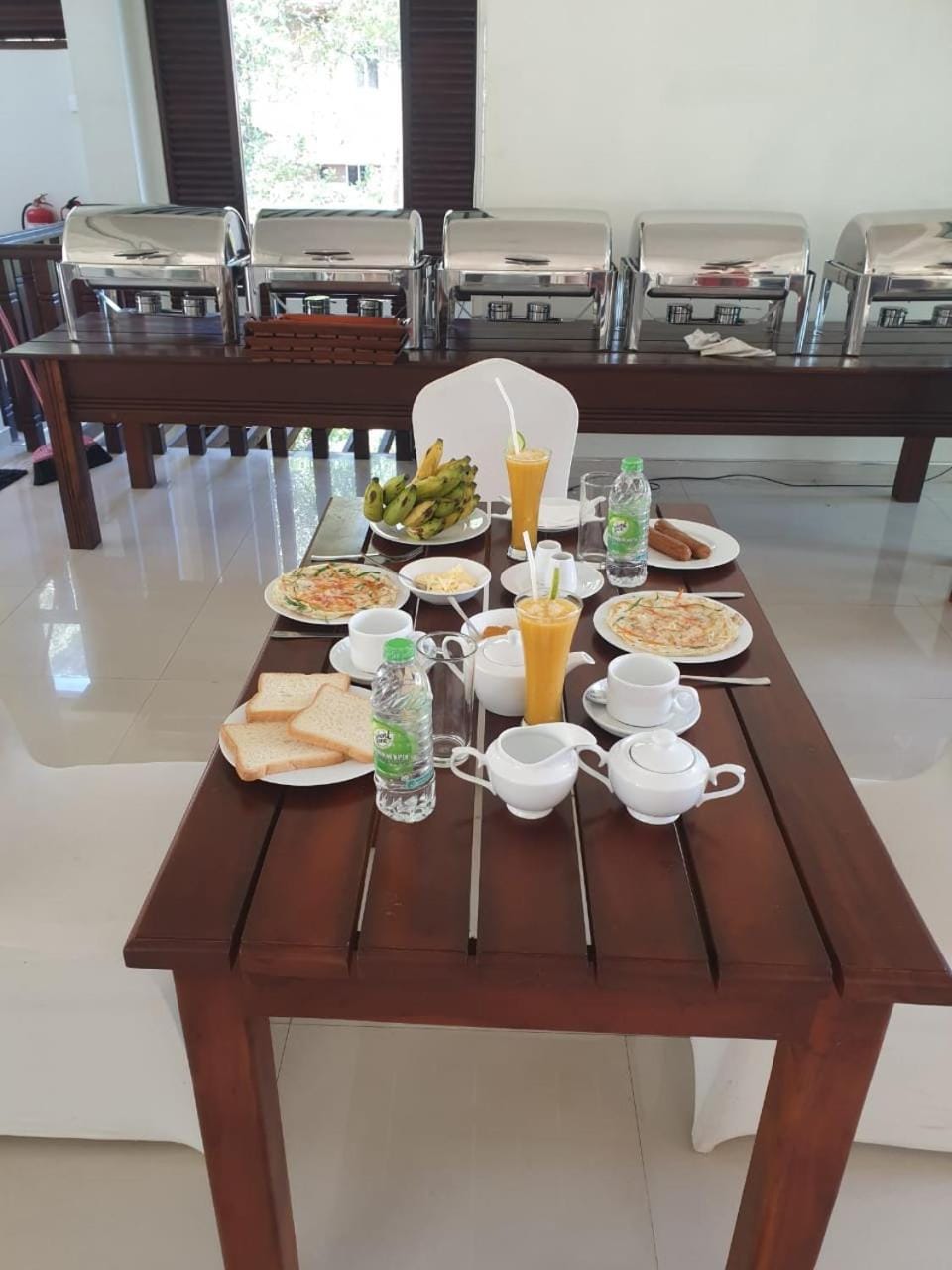 Breakfast, Continental breakfast