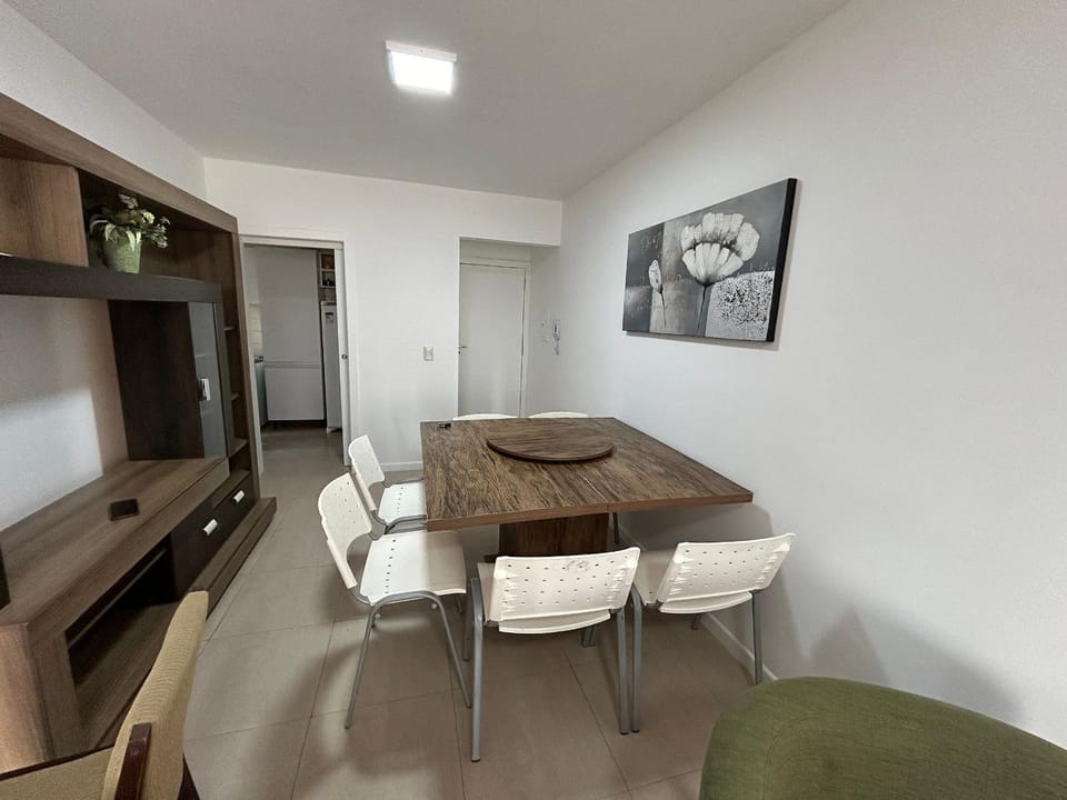 Apto Almeida e Moraes Avenida Brasil Apartment in Camboriú