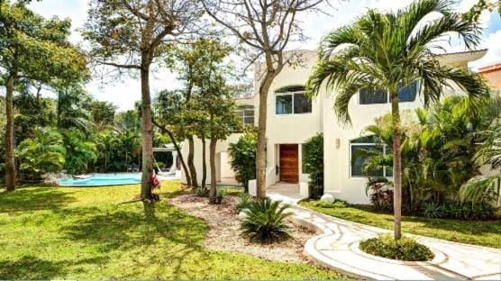 Luxury Villa in Playacar Villa in Playa del Carmen