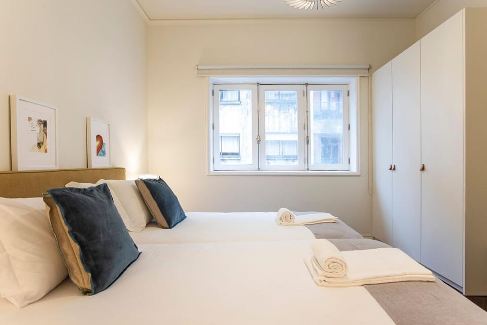 Tasteful 2BR Flat in Art District by LovelyStay Apartment in Porto