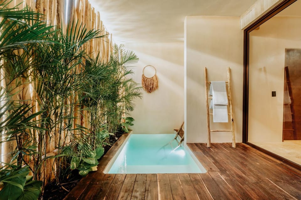 Bathroom, Photo of the whole room, Decorative detail, Pool view, Swimming pool