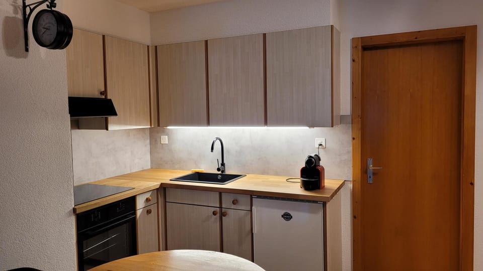 Appartement avec terrasse ensoleillée Apartment in Fribourg, Switzerland