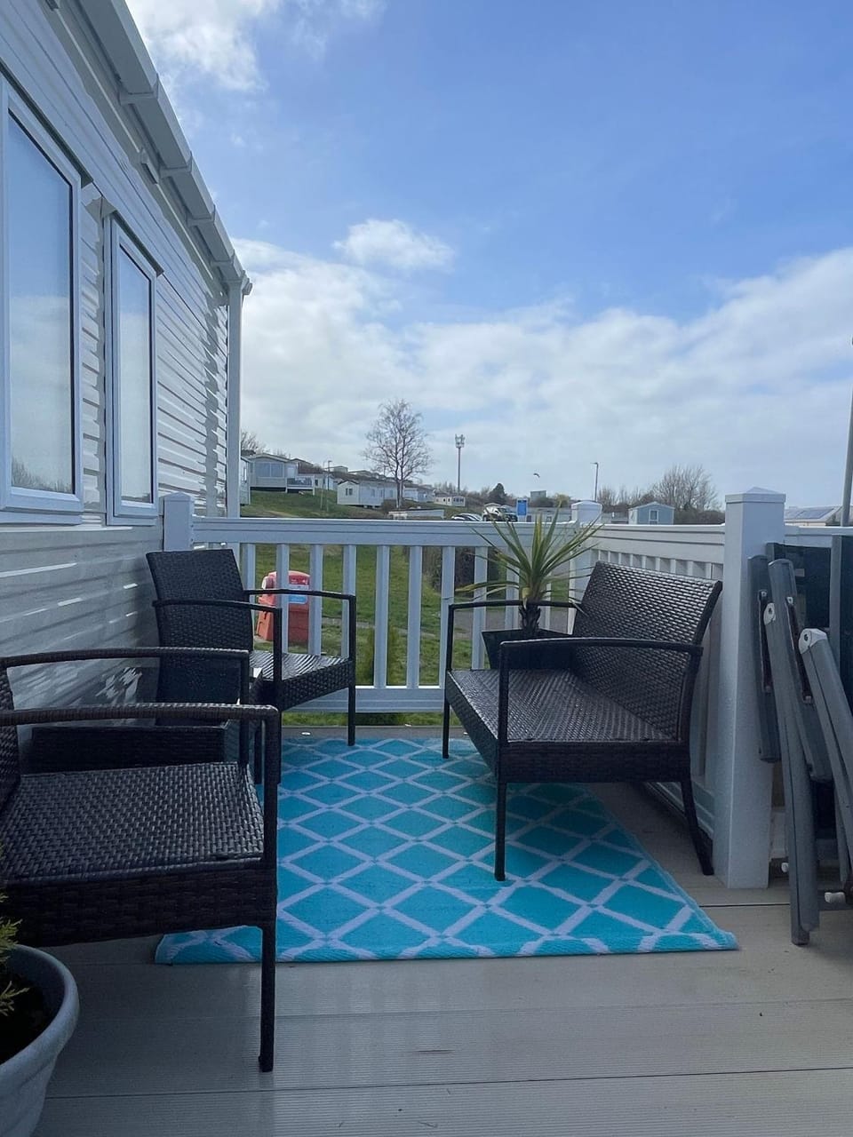 Balcony/Terrace, furniture