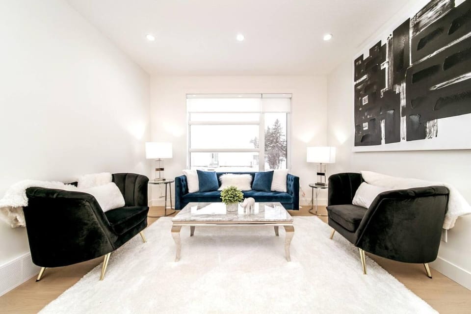 Living room, Seating area