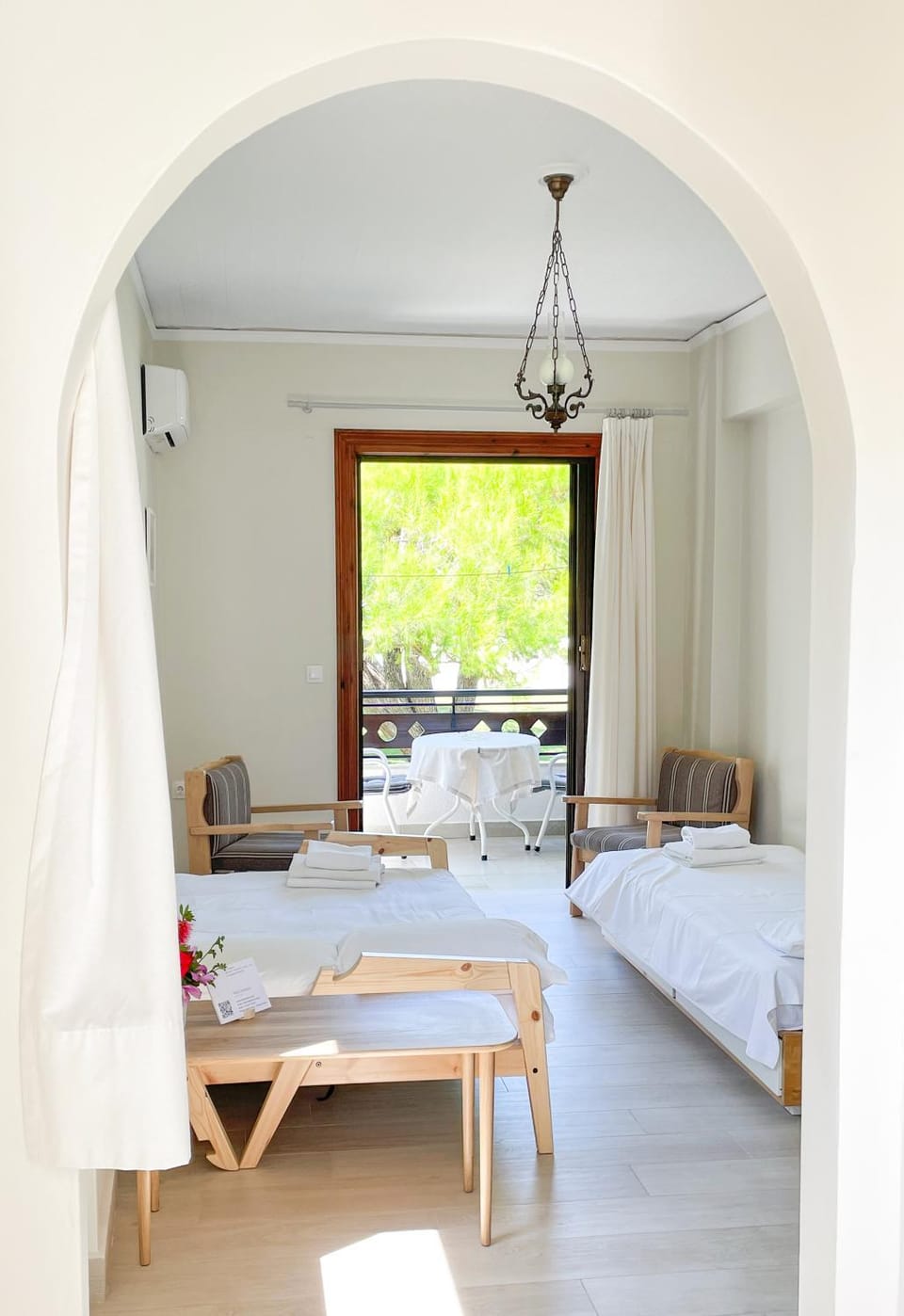 Bed, Seating area, Garden view, locker