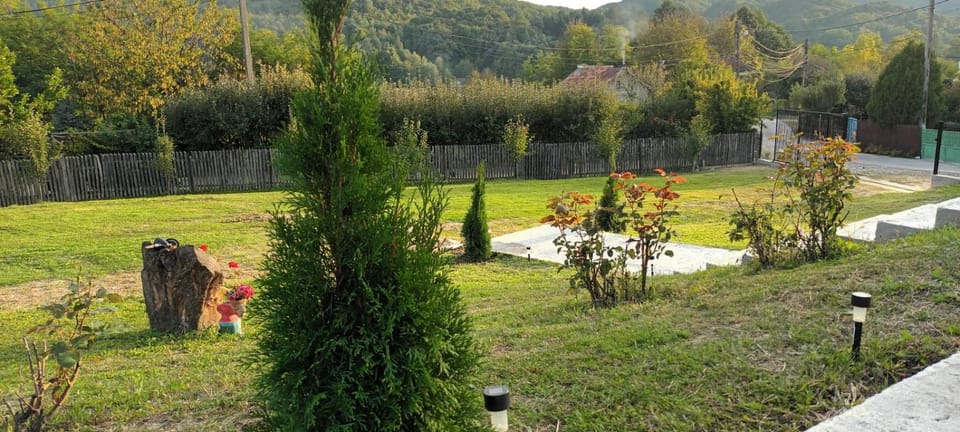 Garden, Garden view
