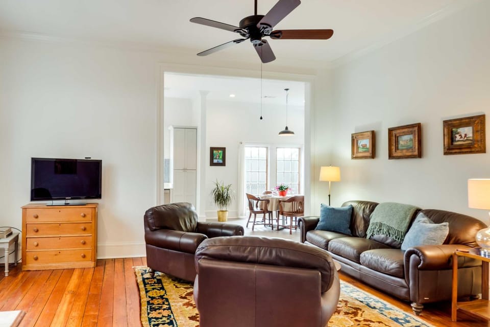 Comfy Central Natchez Hideaway: Walk to Dtwn! House in Natchez