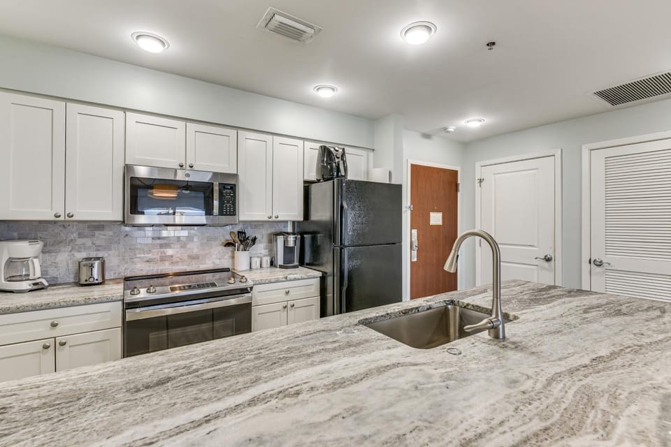 Balcony & Views! 'Beach Bliss' in Sandestin Resort House in Miramar Beach