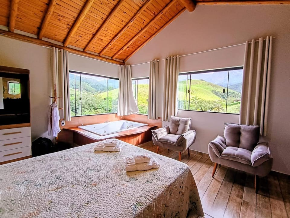 Hospedagem Colinas Chalé 2 Chalet in State of Rio de Janeiro