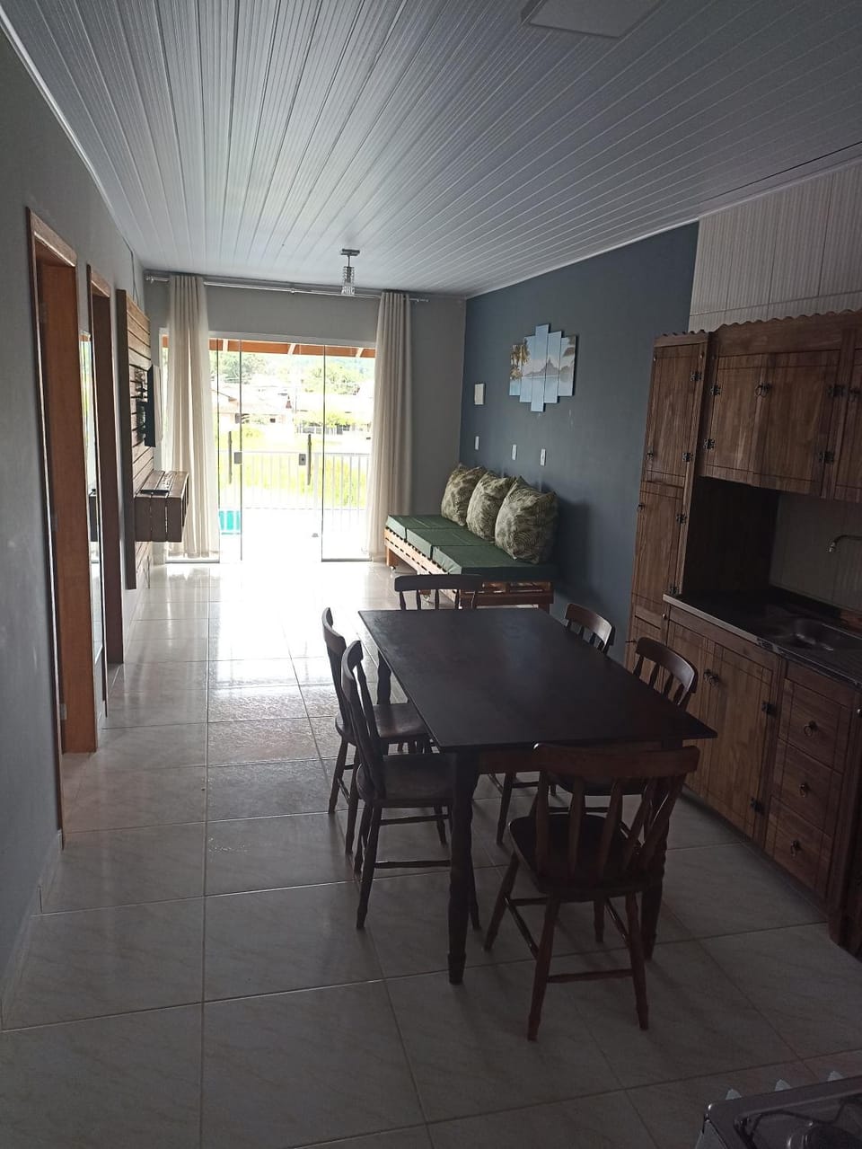 Kitchen or kitchenette, Living room