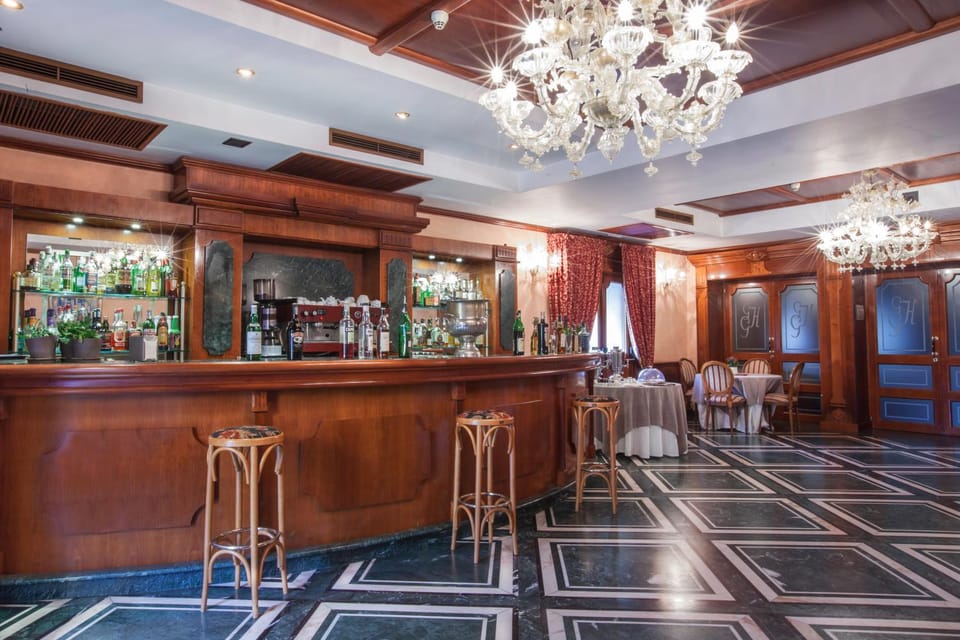 Lounge or bar