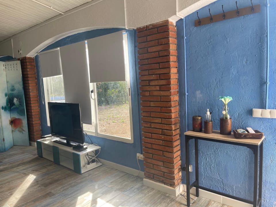 TV and multimedia, Dining area