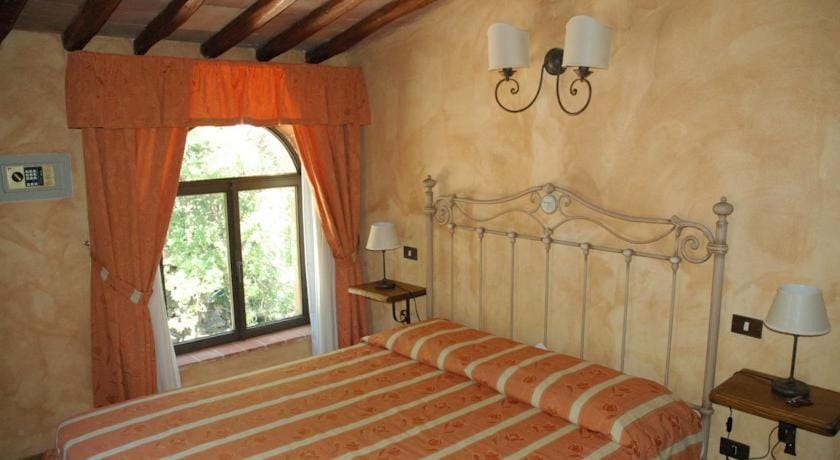 Fattoria di Mugnano Farm Stay in Tuscany