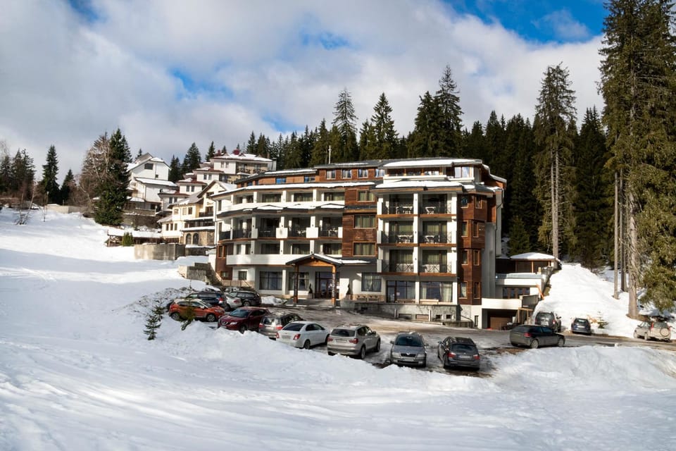 Property building, Winter