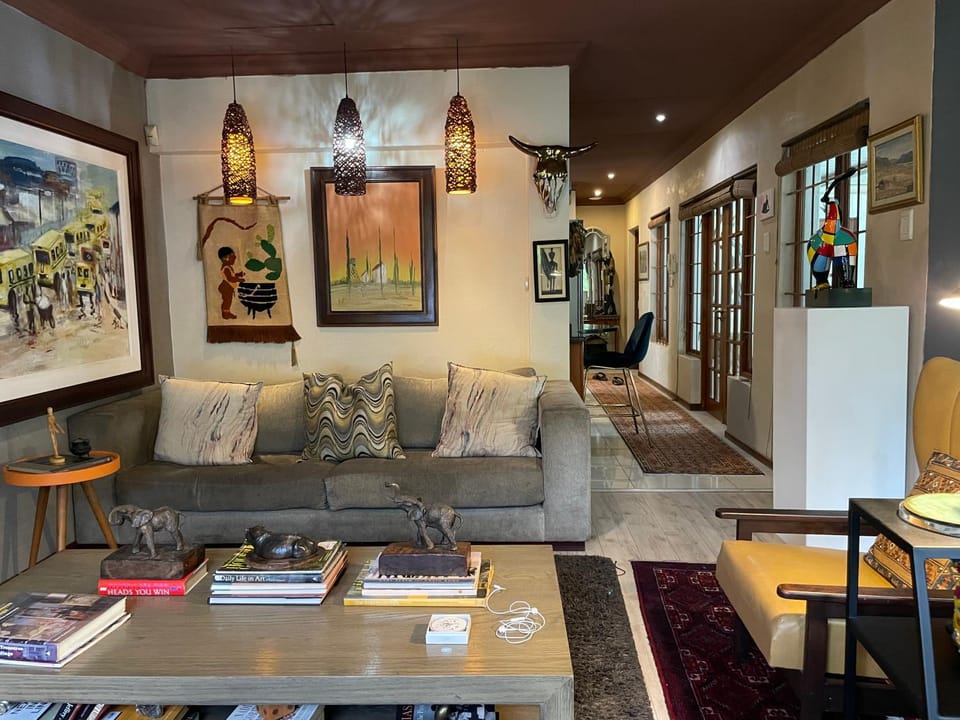 The Little Mongrel 1Bed Space Bryanston Apartment in Sandton