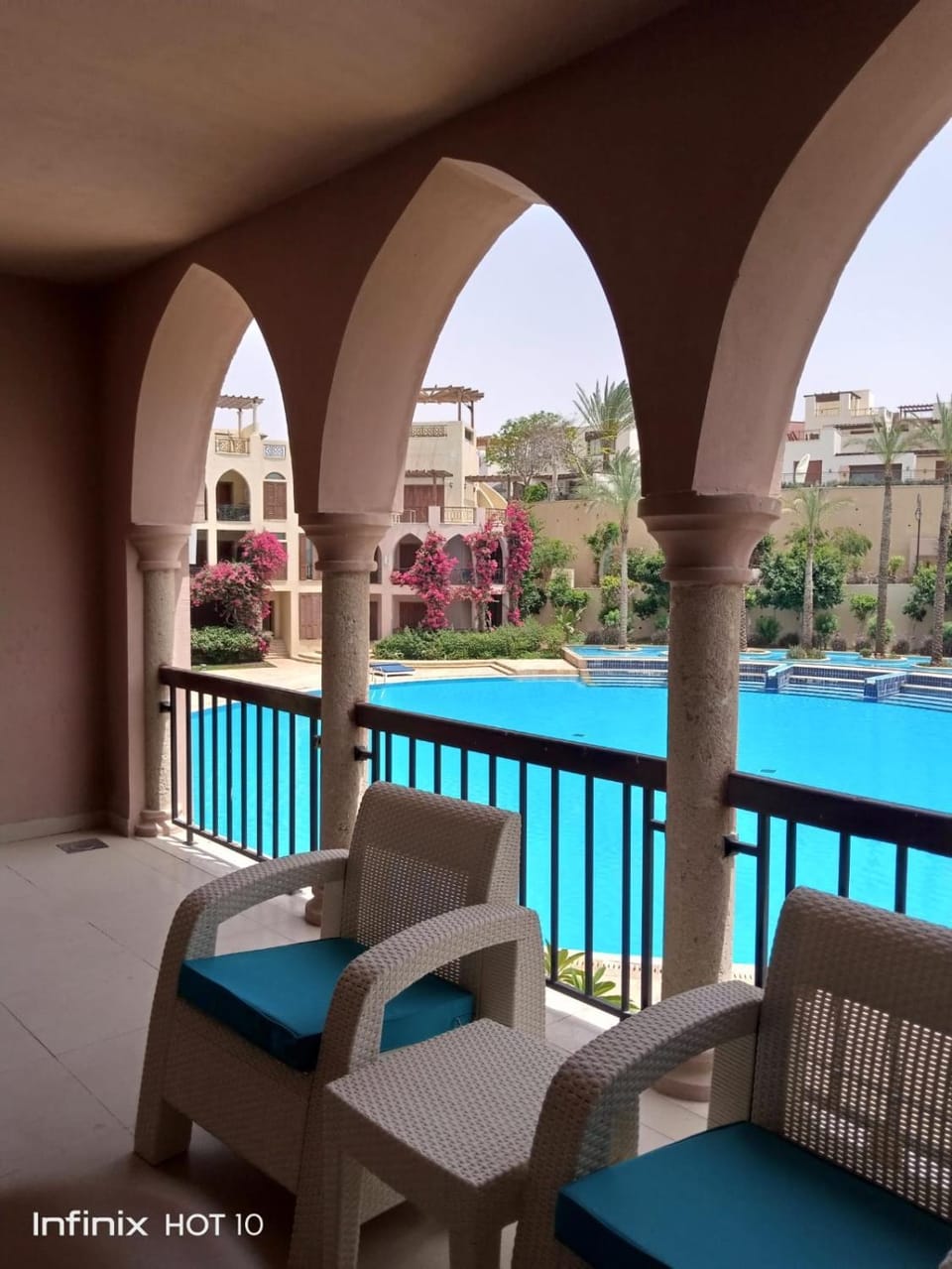 Balcony/Terrace, Swimming pool