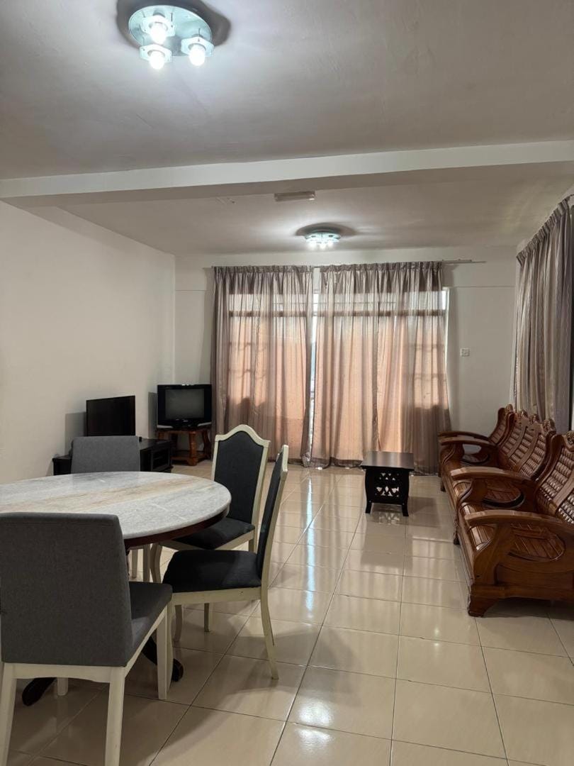 BRINCHANG CENTRE 3 ROOMS APARTMENT Apartment in Brinchang