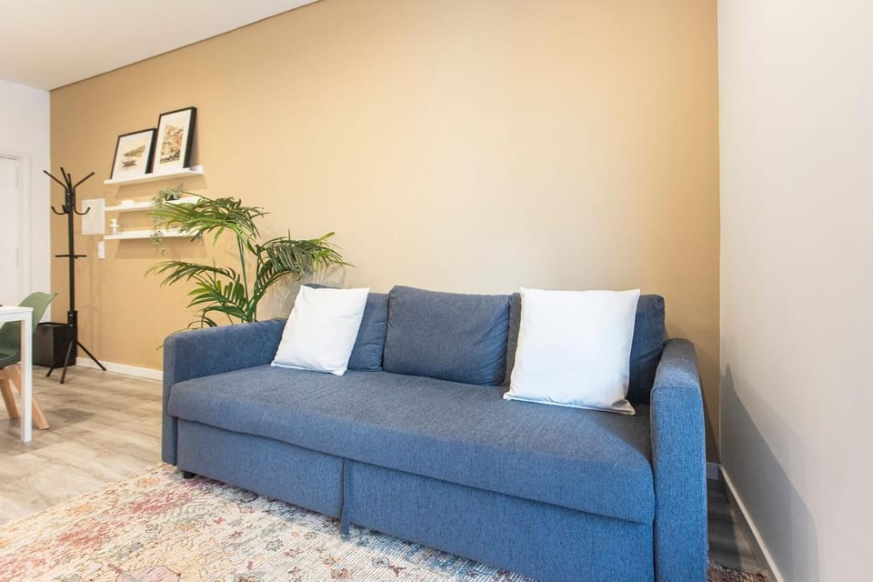 Seaside 1BR Flat w/ AC in Matosinhos by LovelyStay Apartment in Matosinhos
