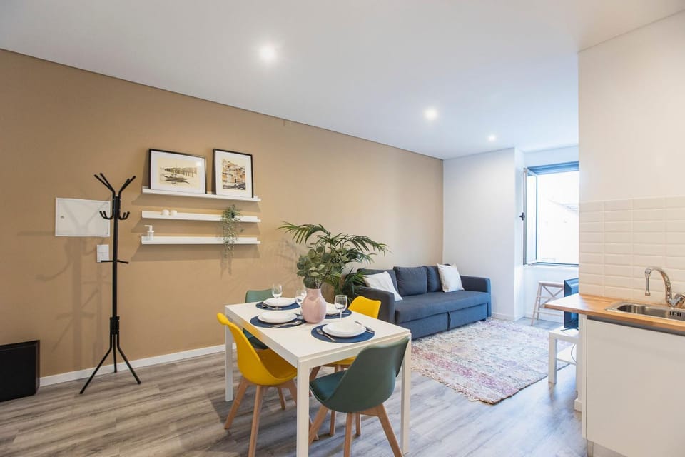 Seaside 1BR Flat w/ AC in Matosinhos by LovelyStay Apartment in Matosinhos