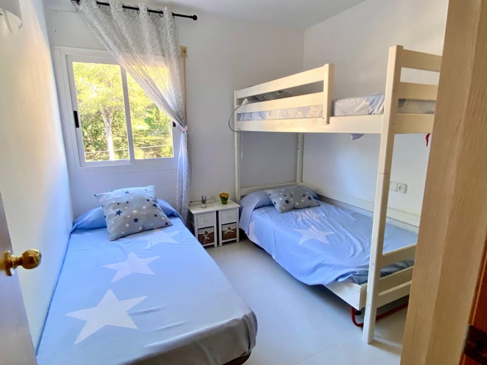 Acogedor apartamento con piscina en tamariu Apartment in Baix Empordà