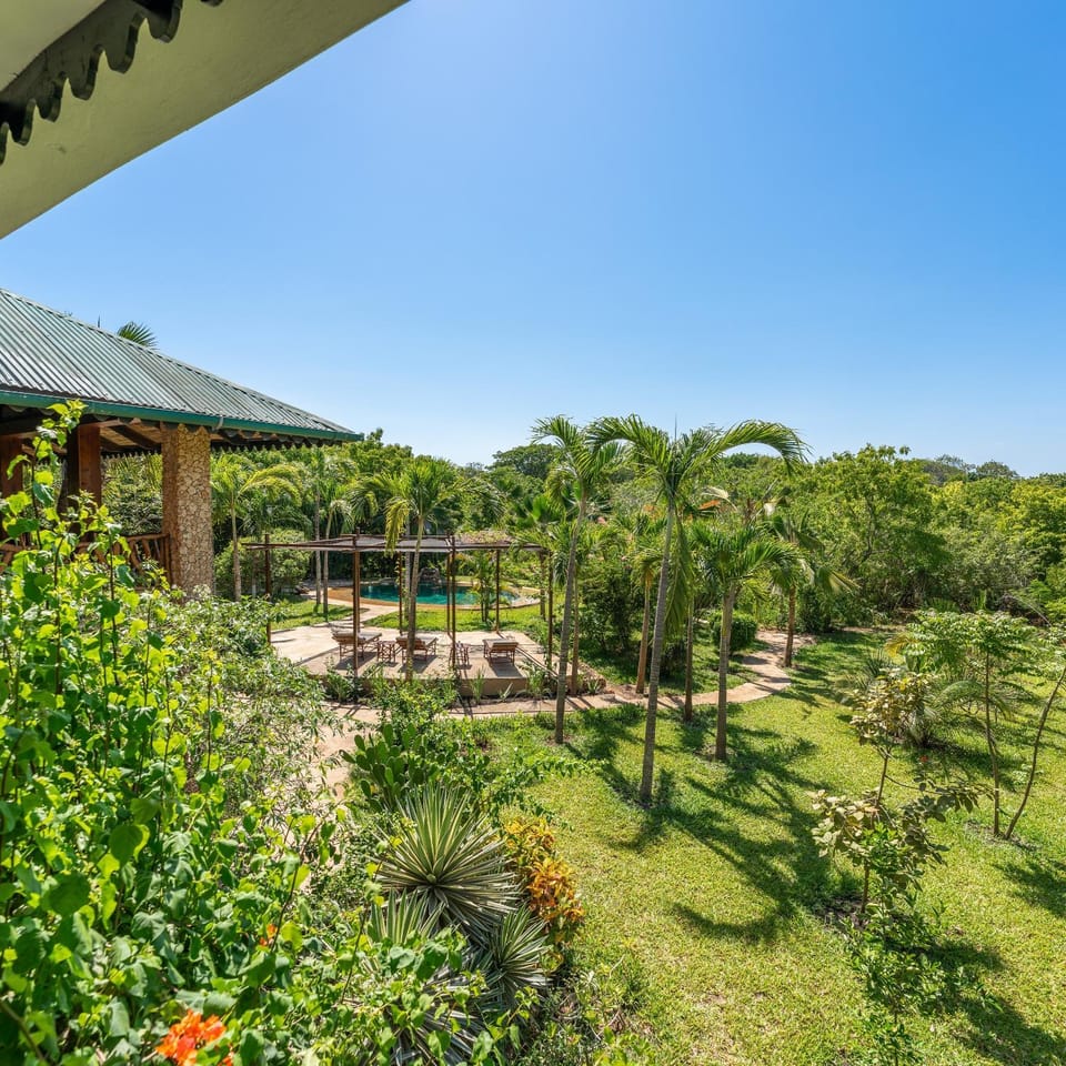 Garden, Garden view
