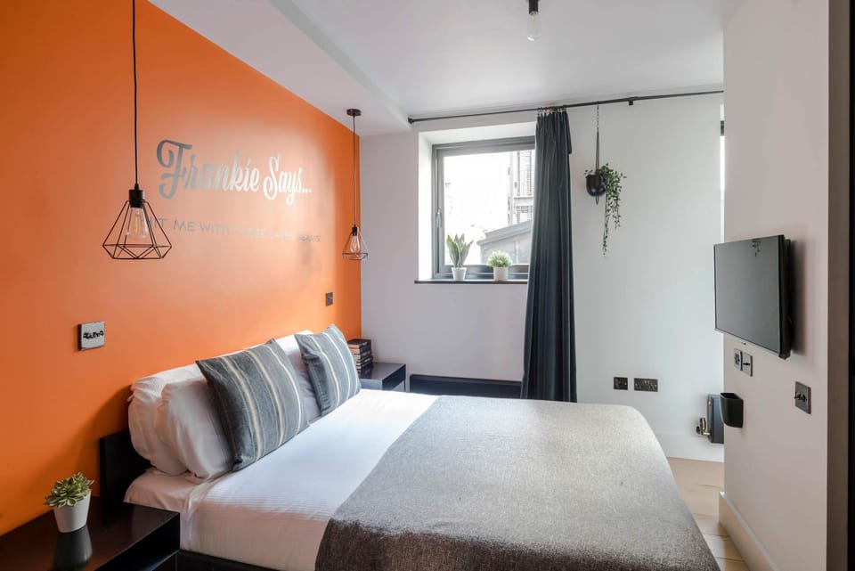 1-Bed by Seven Dials - Covent Garden - Sleeps 4 Apartment in City of Westminster