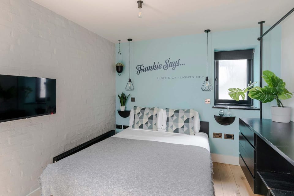 Covent Garden 2-Bed Triplex - Sleeps 6 Apartment in City of Westminster