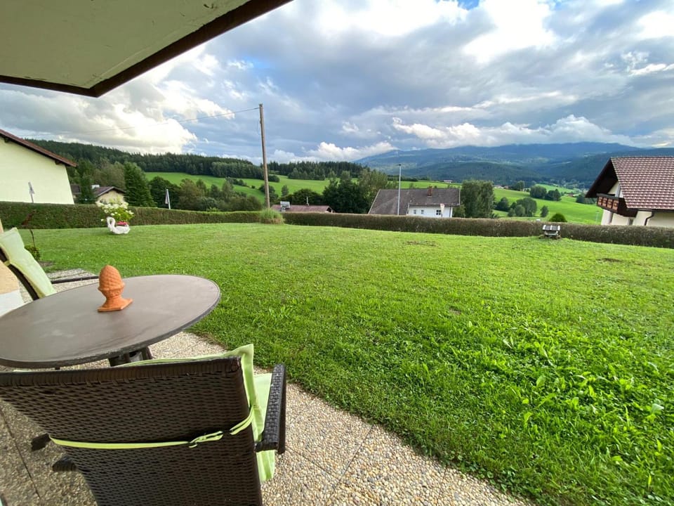 Spring, Day, Natural landscape, Garden, Mountain view