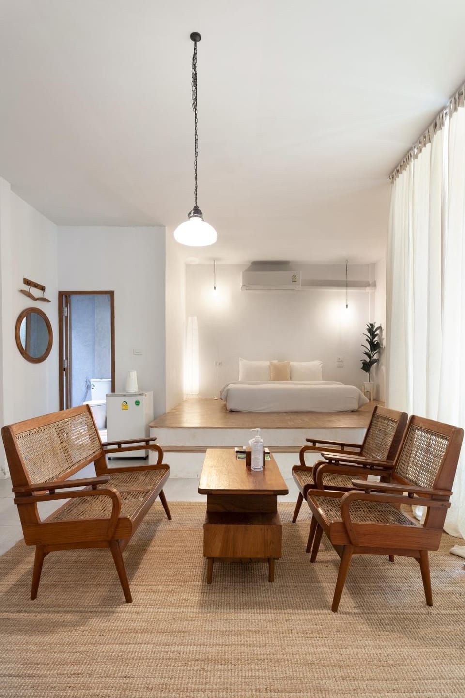 Photo of the whole room