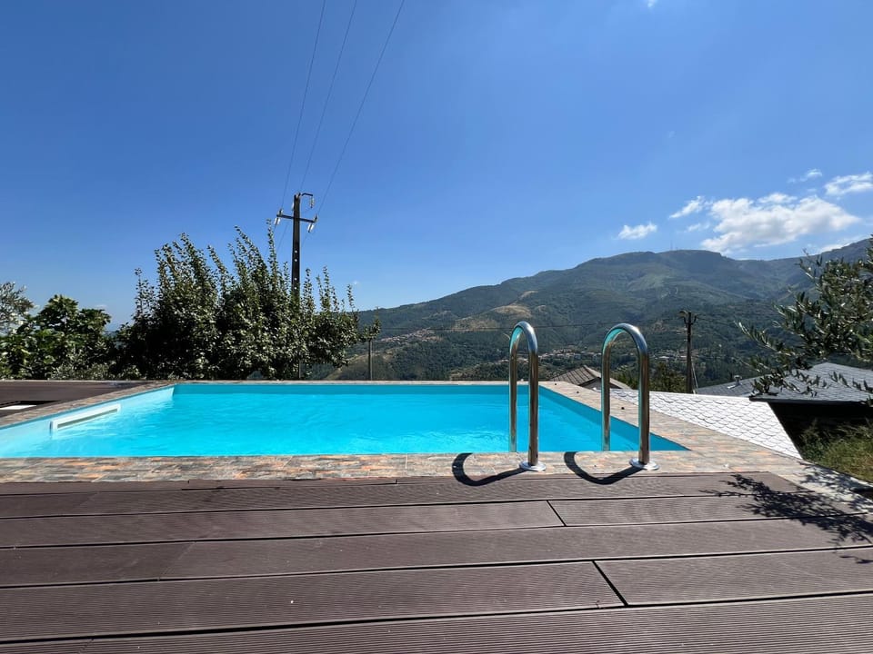 Casa do Julien Mountain Experience House in Vila Real District