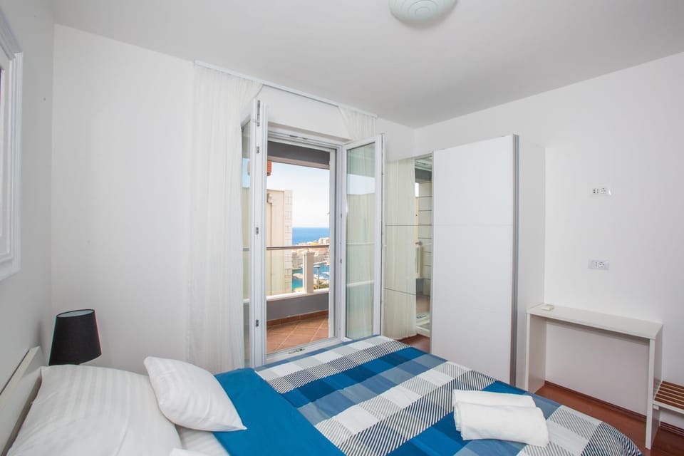 Balcony/Terrace, Bedroom