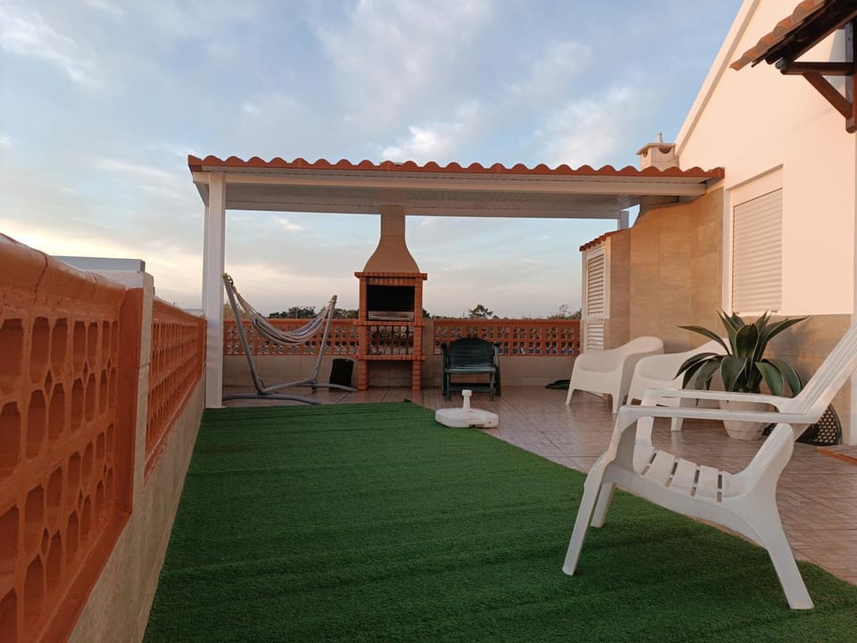 Lar Dos Guerreiros House in Vila Nova de Milfontes