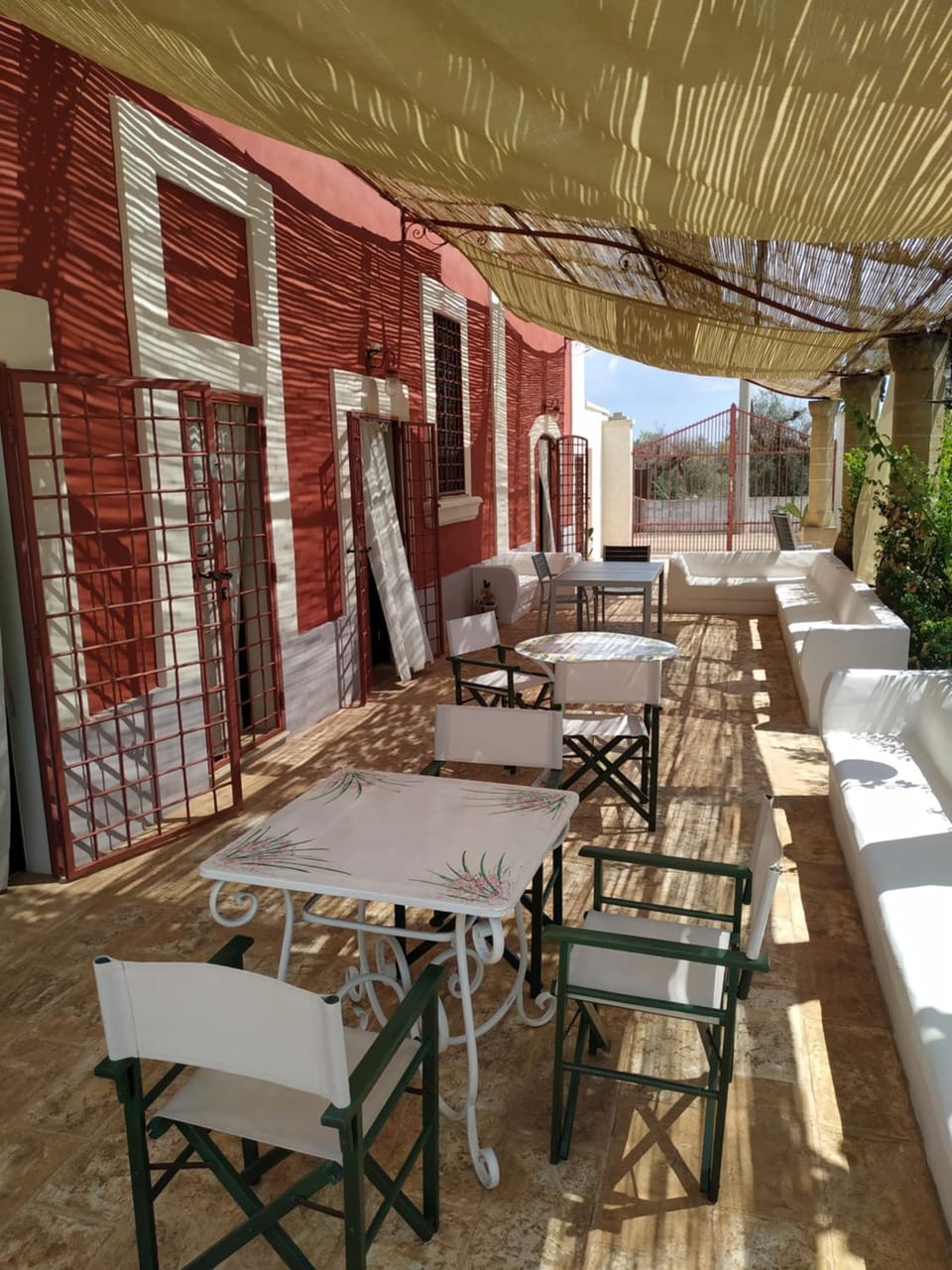 Property building, Patio, Day