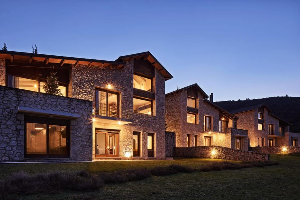 Property building, Night