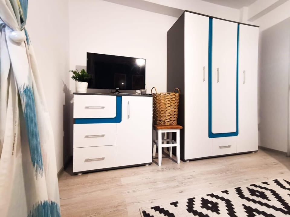 TV and multimedia, Bedroom