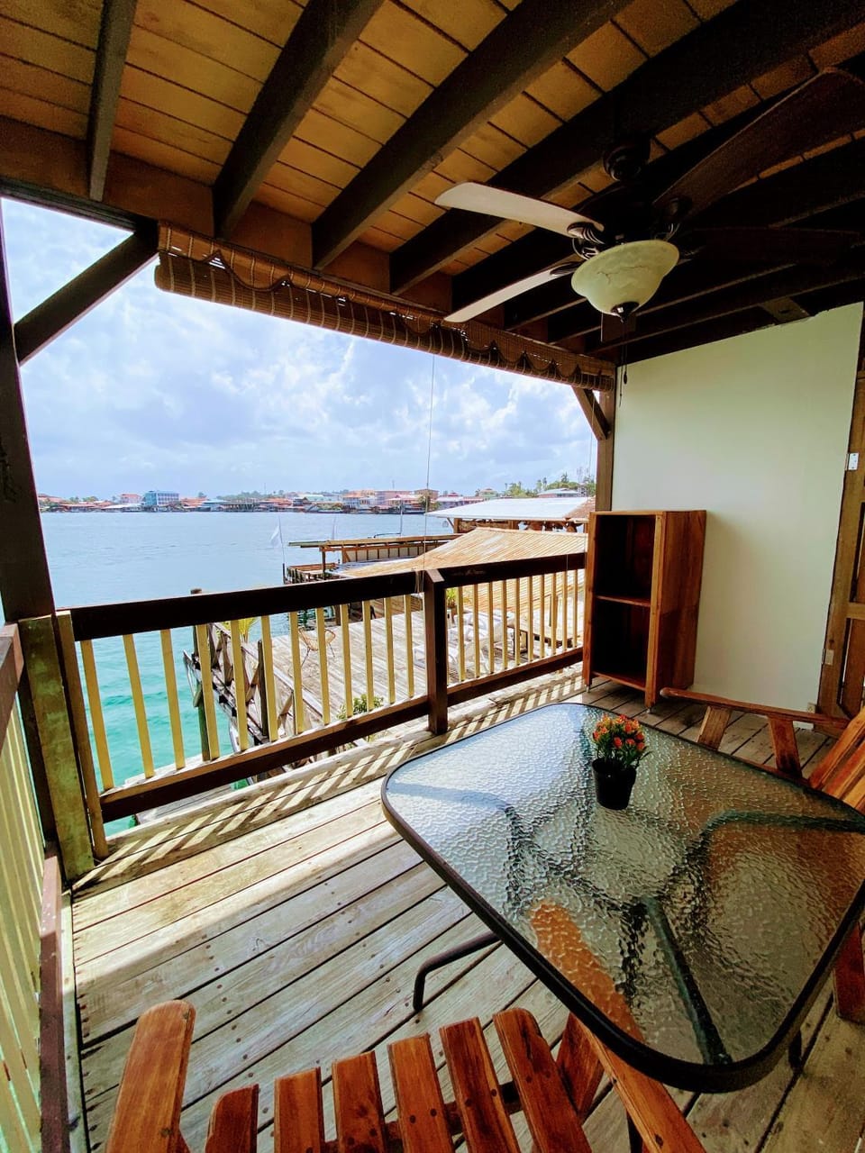 Aqua Lounge Hostel in Bocas del Toro Province