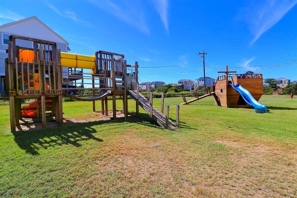 7144 - Dolphin Lookout (formerly Sabah Vacations) House in Nags Head