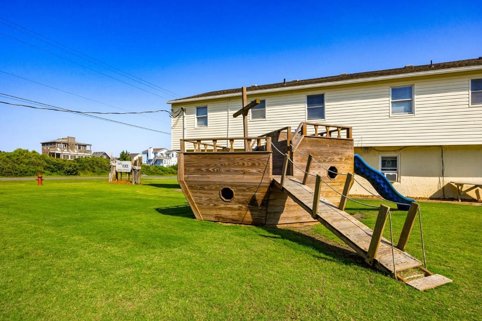 7144 - Dolphin Lookout (formerly Sabah Vacations) House in Nags Head