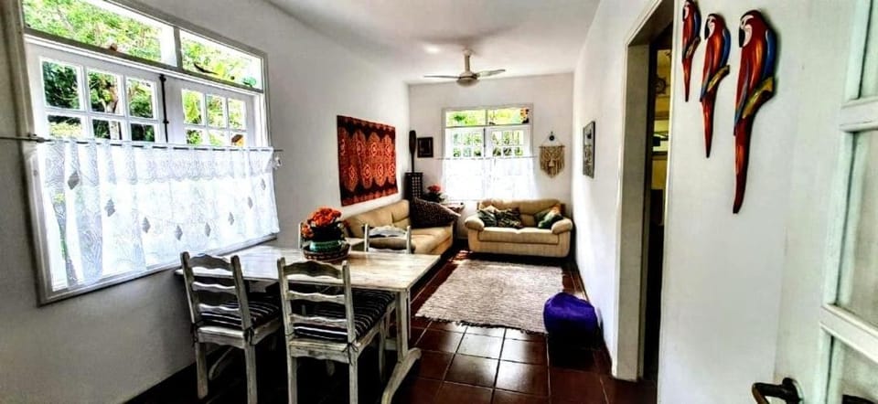 Aconchego e pé na areia em Ilhabela House in Ilhabela